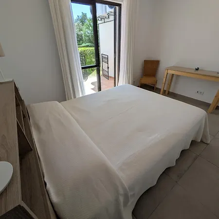 Solar Dos Pinheiros T3 *